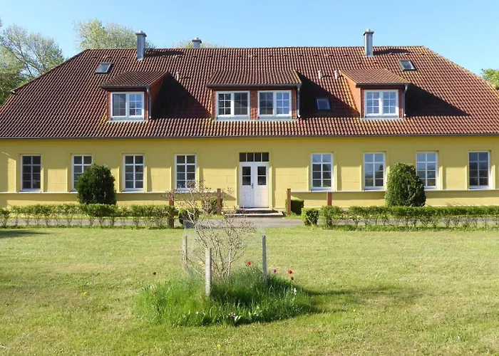 Apartman Gut-rattelvitz-galerie-d-hochwertig-sauna-kamin-etankstelle-spielscheune-15-000qm-parkland *