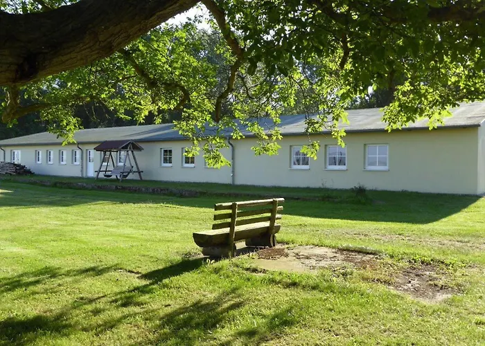 Apartman Gut-rattelvitz-galerie-d-hochwertig-sauna-kamin-etankstelle-spielscheune-15-000qm-parkland